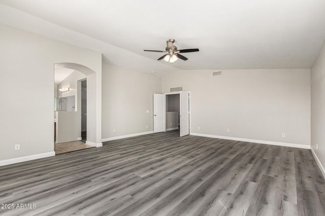 12368 W MEADOWBROOK Avenue, Avondale, AZ 85392