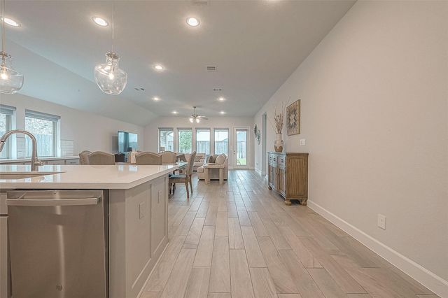 29042 Hauter Way, Fulshear, TX 77441