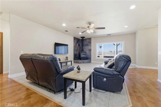 8224 W Avenue D4, Lancaster, CA 93536