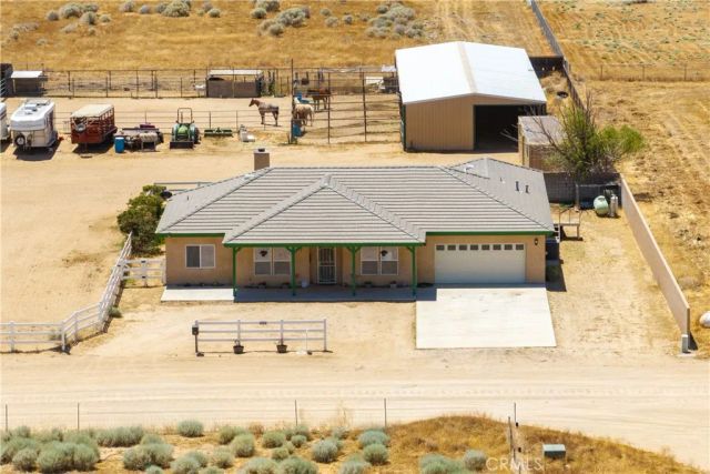 8224 W Avenue D4, Lancaster, CA 93536