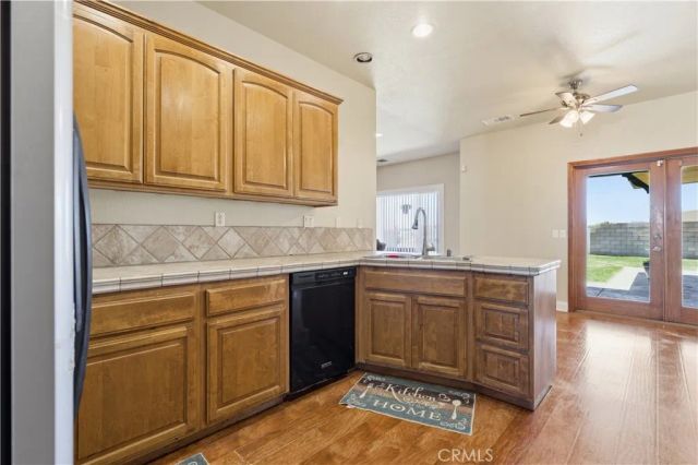 8224 W Avenue D4, Lancaster, CA 93536