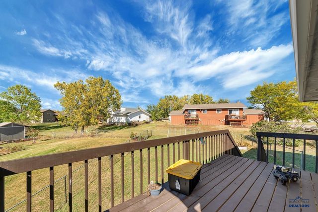 3224 JOHNSTON LN, Rapid City, SD 57703