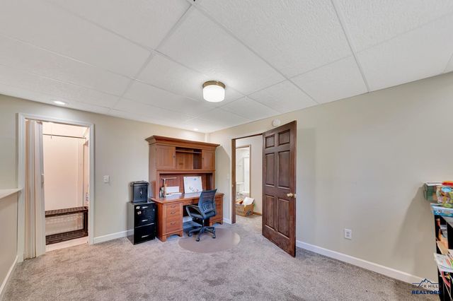 3224 JOHNSTON LN, Rapid City, SD 57703