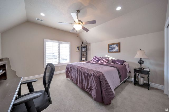 10804 S HIDDENWOOD DR, Sandy, UT 84092