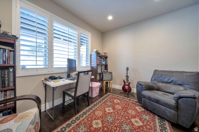 10804 S HIDDENWOOD DR, Sandy, UT 84092