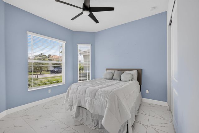 16293 Melogold Drive, The Acreage, FL 33470