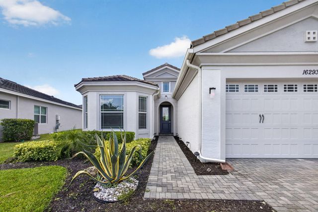 16293 Melogold Drive, The Acreage, FL 33470
