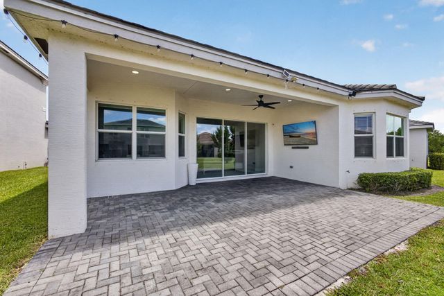 16293 Melogold Drive, The Acreage, FL 33470