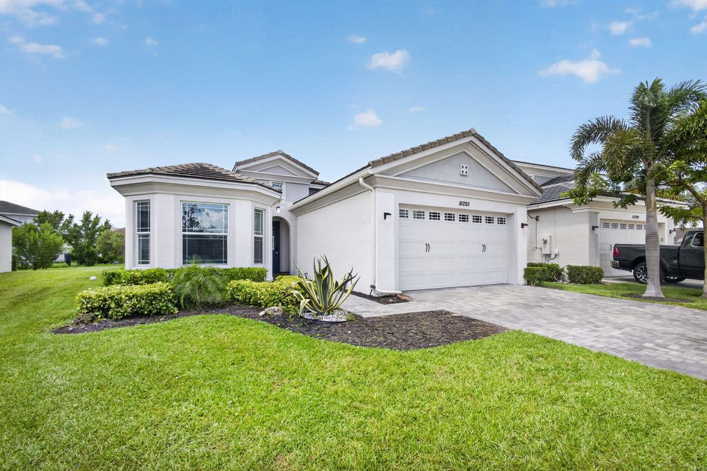 16293 Melogold Drive, The Acreage, FL 33470