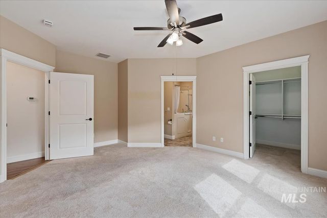 510 S Whisperwood Way, Boise, ID 83709