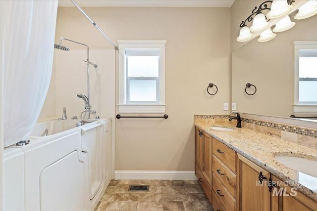 510 S Whisperwood Way, Boise, ID 83709