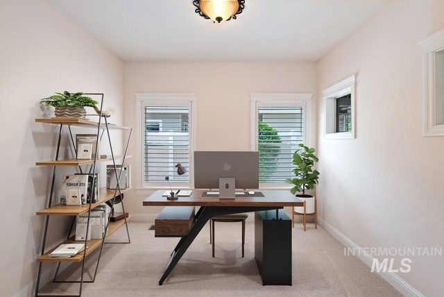 510 S Whisperwood Way, Boise, ID 83709