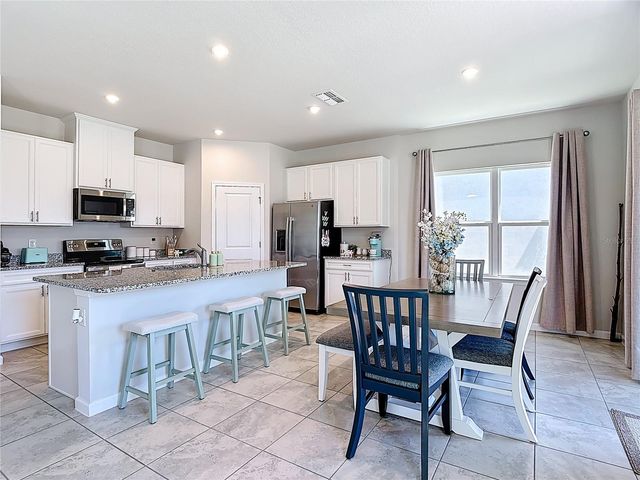 2107 DESERT ROSE, Davenport, FL 33837