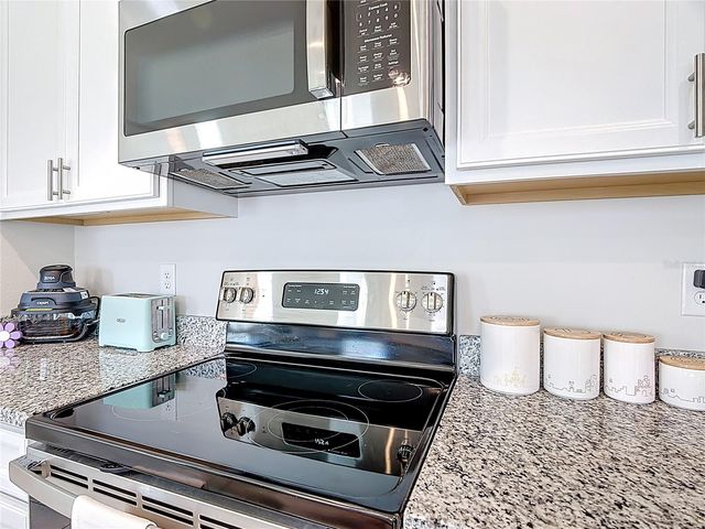 2107 DESERT ROSE, Davenport, FL 33837