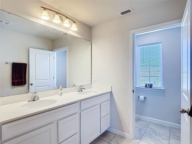 2107 DESERT ROSE, Davenport, FL 33837