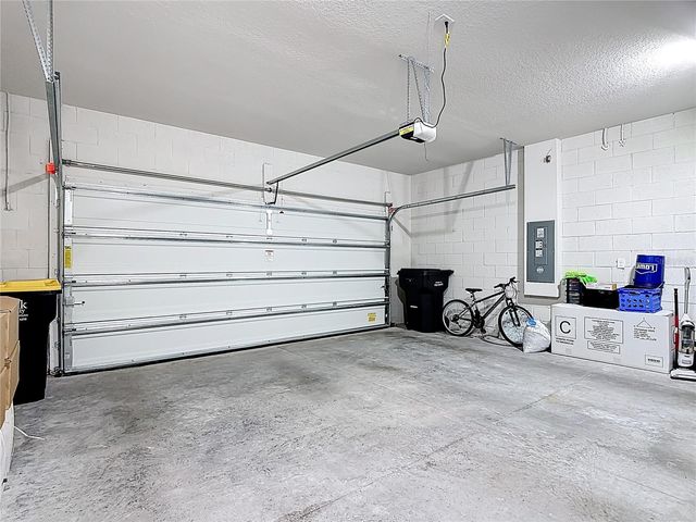 2107 DESERT ROSE, Davenport, FL 33837