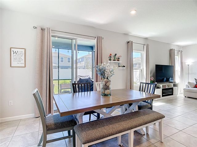 2107 DESERT ROSE, Davenport, FL 33837