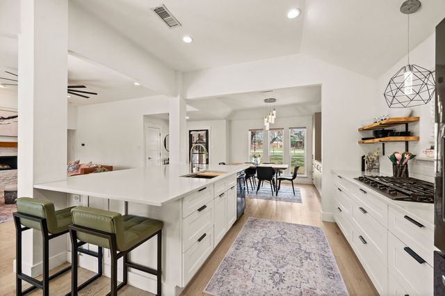 1524 Florence Place Court, Keller, TX 76262