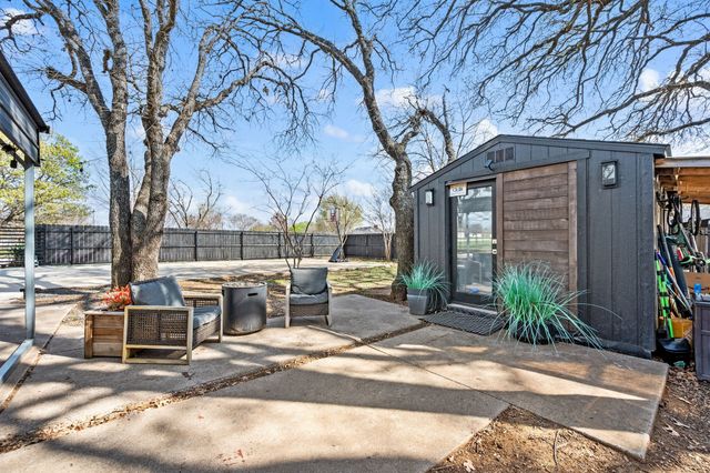 1524 Florence Place Court, Keller, TX 76262