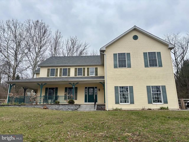 23 CLIFF SIDE LN, Wernersville, PA 19565