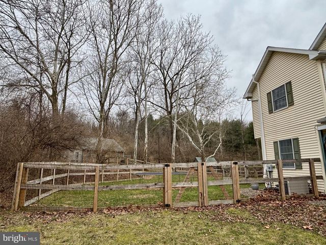 23 CLIFF SIDE LN, Wernersville, PA 19565