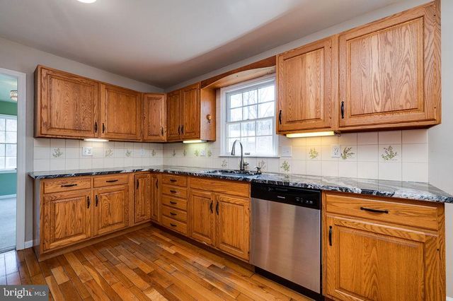 23 CLIFF SIDE LN, Wernersville, PA 19565