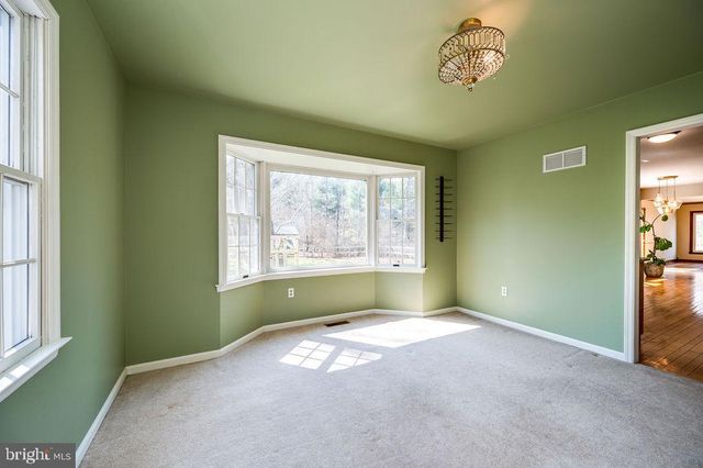 23 CLIFF SIDE LN, Wernersville, PA 19565