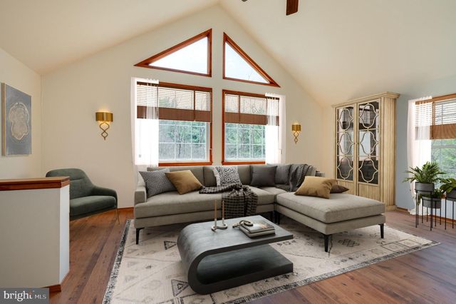 23 CLIFF SIDE LN, Wernersville, PA 19565