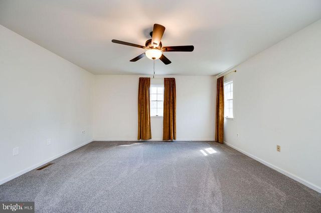 23 CLIFF SIDE LN, Wernersville, PA 19565