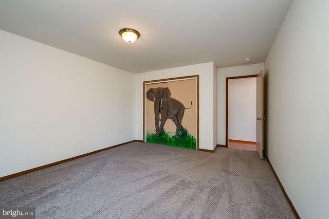 23 CLIFF SIDE LN, Wernersville, PA 19565