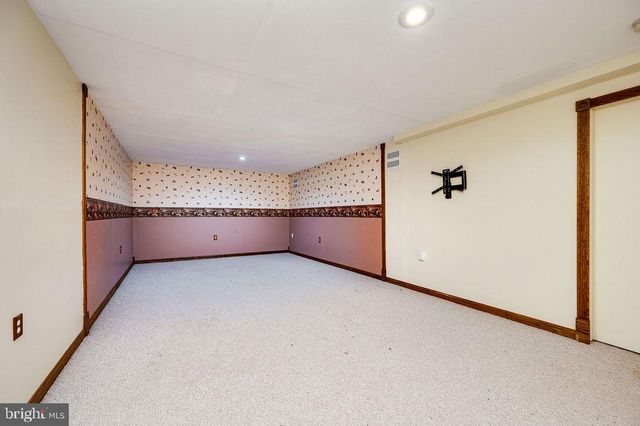 23 CLIFF SIDE LN, Wernersville, PA 19565