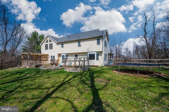 23 CLIFF SIDE LN, Wernersville, PA 19565
