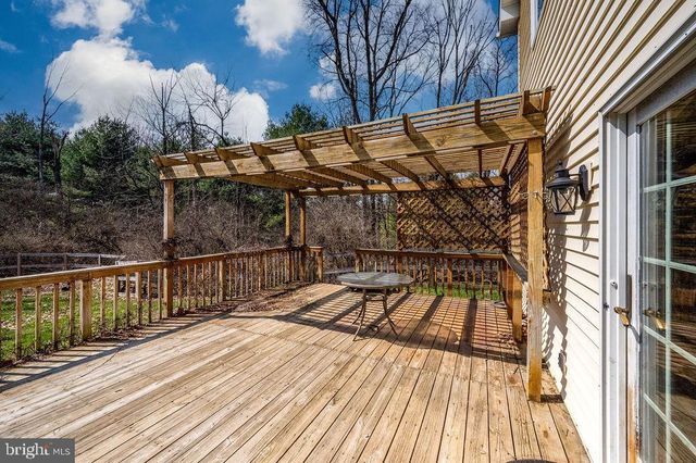 23 CLIFF SIDE LN, Wernersville, PA 19565