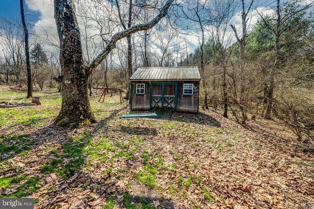 23 CLIFF SIDE LN, Wernersville, PA 19565