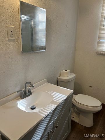 109 Collinwood Avenue, Montgomery, AL 36105