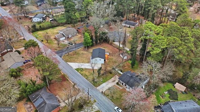 1332 Pineglen Drive, Riverdale, GA 30296