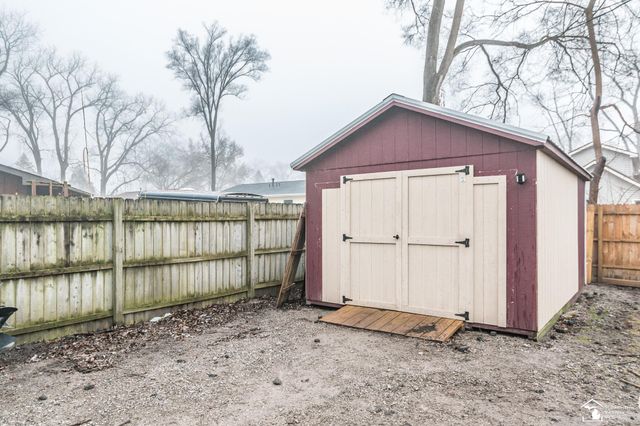 7331 Elmwood Avenue, Bedford Twp, MI 48182