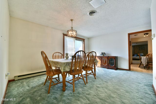 62 Monroe Avenue, Guilderland, NY 12203