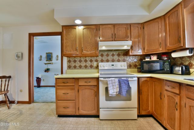 62 Monroe Avenue, Guilderland, NY 12203