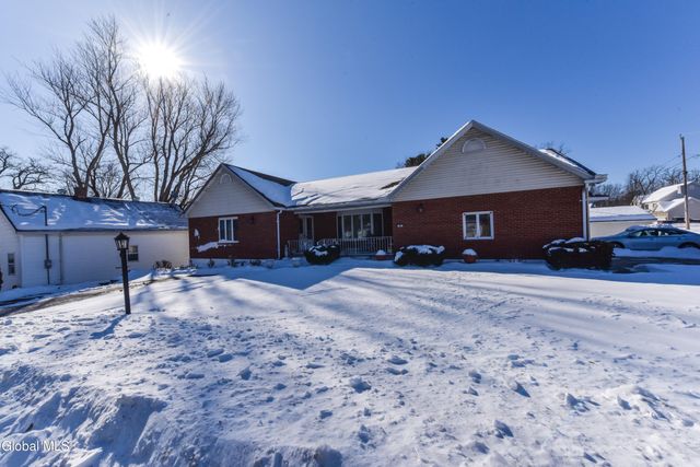 62 Monroe Avenue, Guilderland, NY 12203