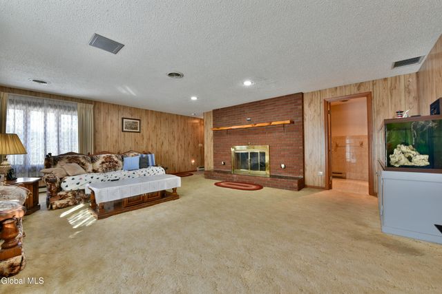 62 Monroe Avenue, Guilderland, NY 12203