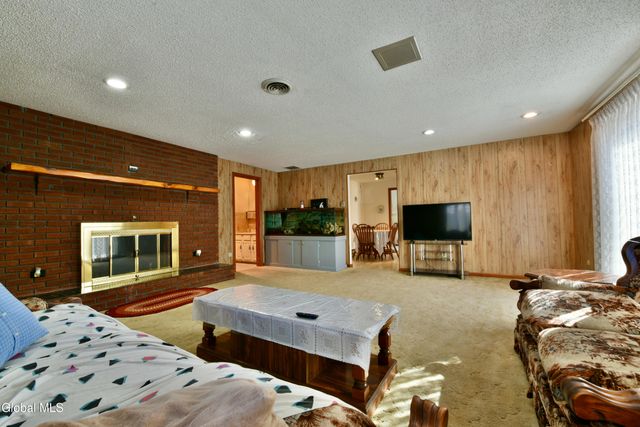 62 Monroe Avenue, Guilderland, NY 12203