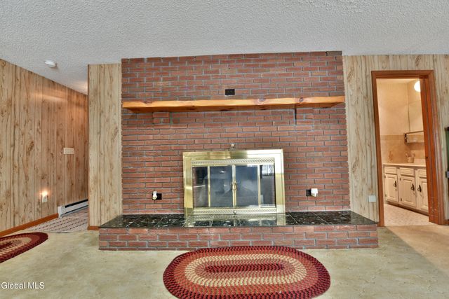 62 Monroe Avenue, Guilderland, NY 12203