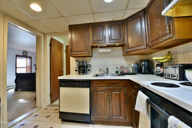 62 Monroe Avenue, Guilderland, NY 12203