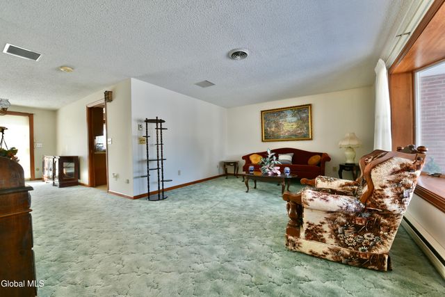 62 Monroe Avenue, Guilderland, NY 12203