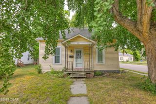 326 N Wall Avenue, Joplin, MO 64801