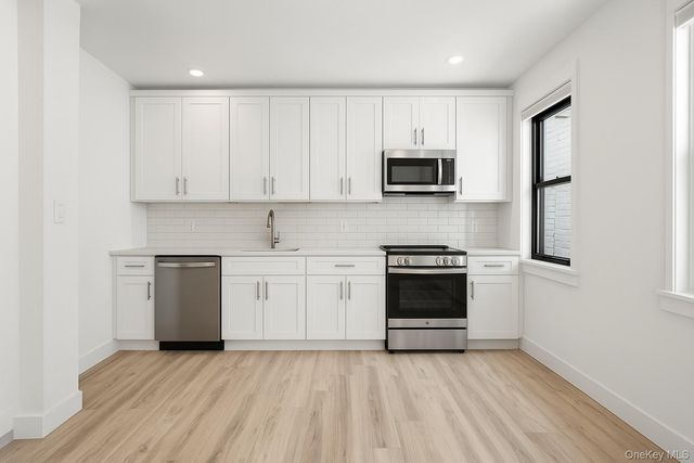 2122 Boston Post Road, Larchmont, NY 10538