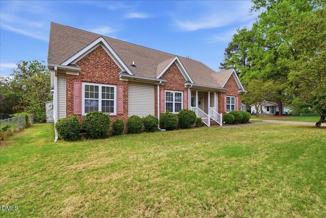 302 Martin Luther King Junior Drive, Smithfield, NC 27577