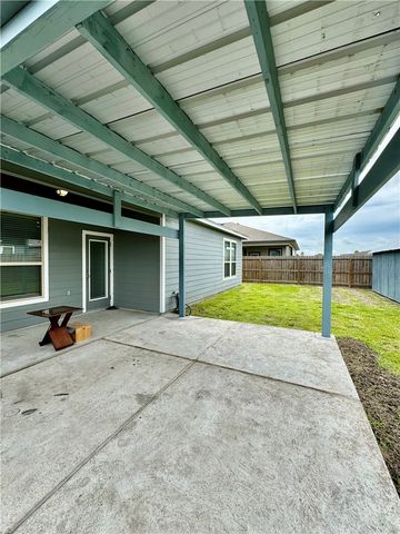 7517 Sable Creek Dr, Corpus Christi, TX 78414