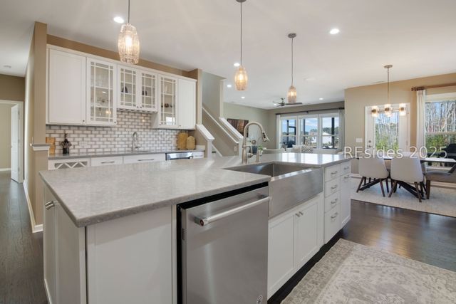 30 Buoy Dr, Bluffton, SC 29910